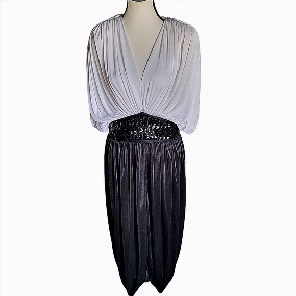 1980s Lizzy & Johnny By Lucero Black White Vneck Disco Dress Sequin Waist Sz 12 - Picture 1 of 8